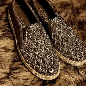 Sketcher Street easy on's